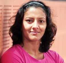 कौन है वो भारत की बेटी ? जिसने अच्छे-अच्छे पुरुष पहलवानों को सेकंडो में धूल चटाई geeta phogat